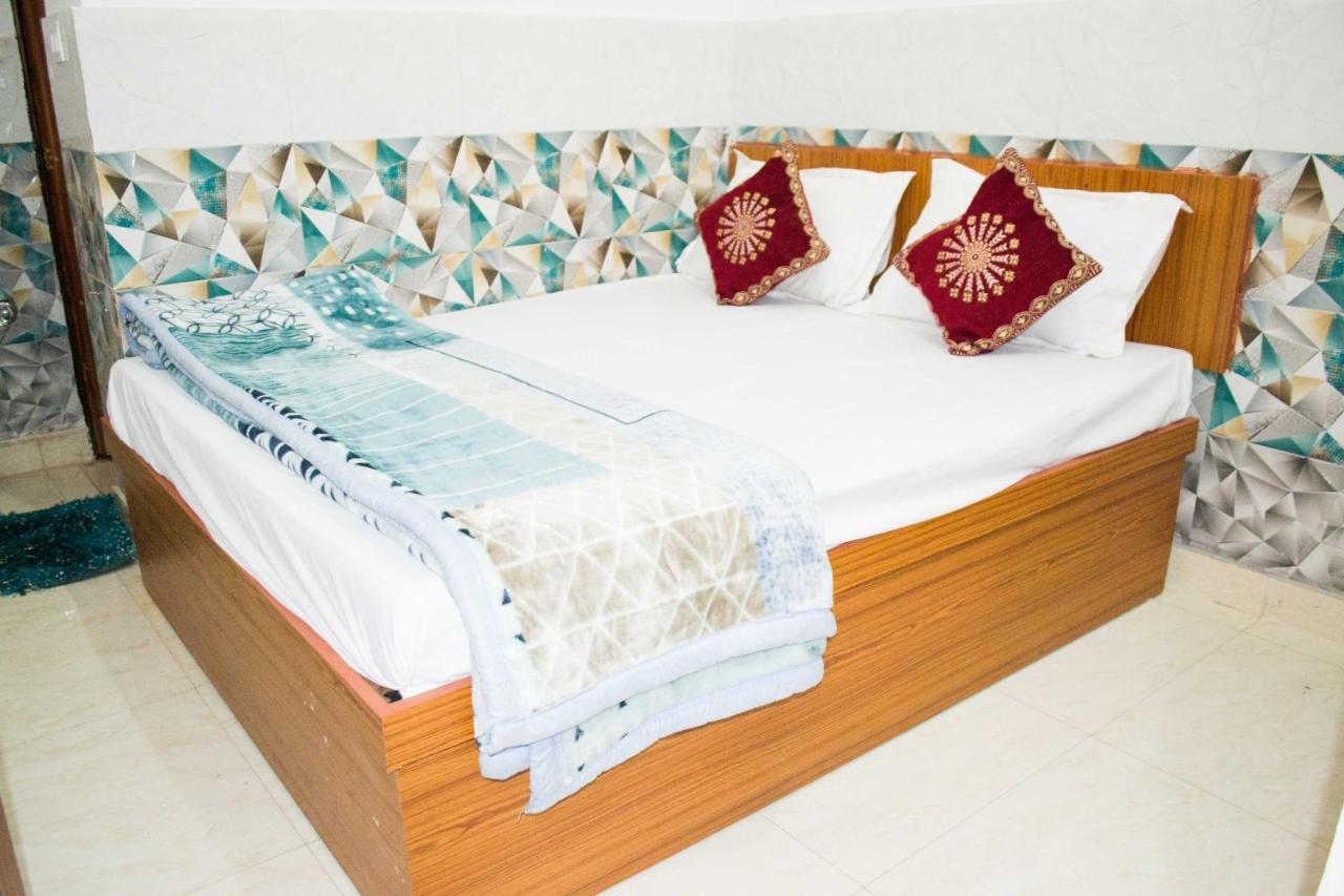 Hotel O New Jp Hotel Meerut Ngoại thất bức ảnh