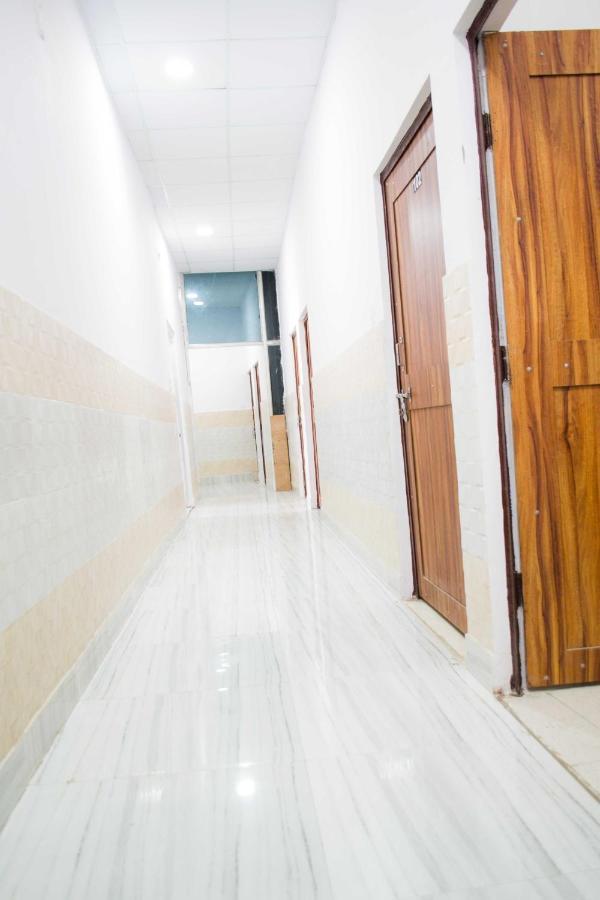 Hotel O New Jp Hotel Meerut Ngoại thất bức ảnh