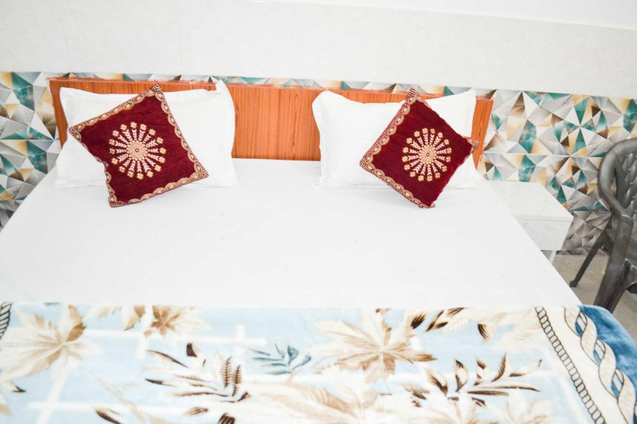 Hotel O New Jp Hotel Meerut Ngoại thất bức ảnh
